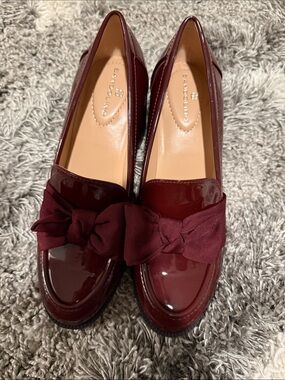 Bandolino Women's Wine Patent Bow Loafers